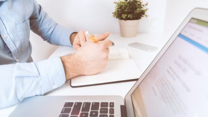   Gobierno estima descenso del 15% en el uso de licencias médicas tras escándalo 