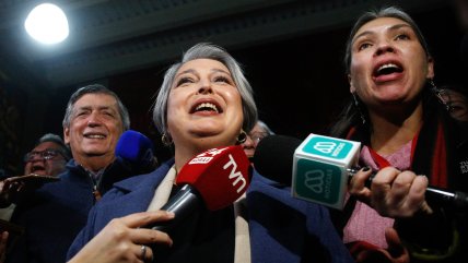   Jeannette Jara ganó con holgura y es la candidata presidencial oficialista 
