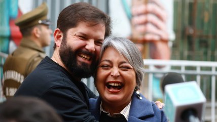  Presidente Boric recibió a Jeannette Jara en su domicilio del Barrio Yungay  