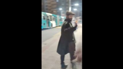   Presidente salió a comprar y sorprendió a tiktoker que emitía en vivo 