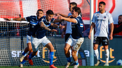   La UC conquistó con claridad el clásico ante Colo Colo y celebró por primera vez con Garnero 